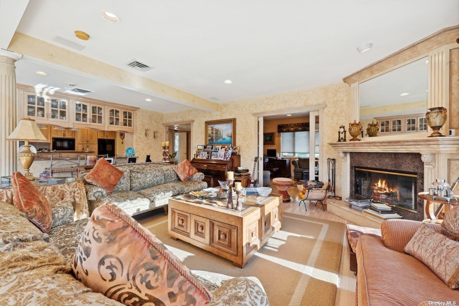 1300 Harbor Road, Hewlett Harbor, New York image 11