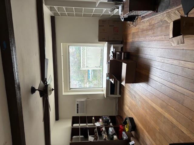 43 Garretson Road, White Plains, New York image 2