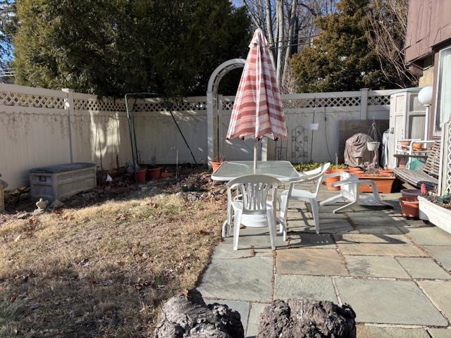 43 Garretson Road, White Plains, New York image 5