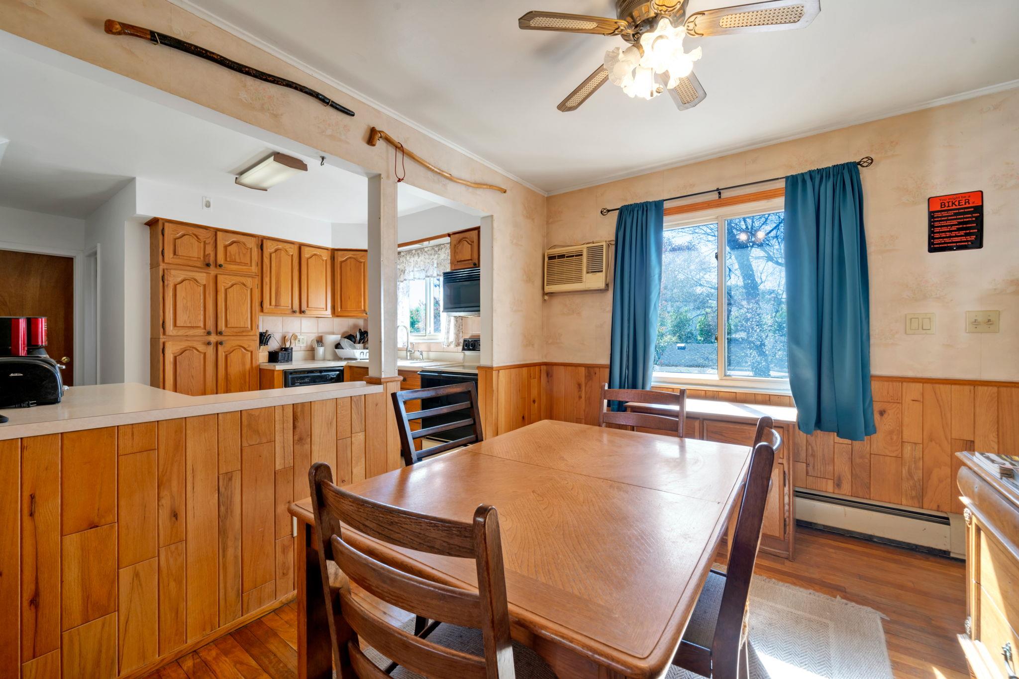 760 Higbie Lane, West Islip, New York image 14