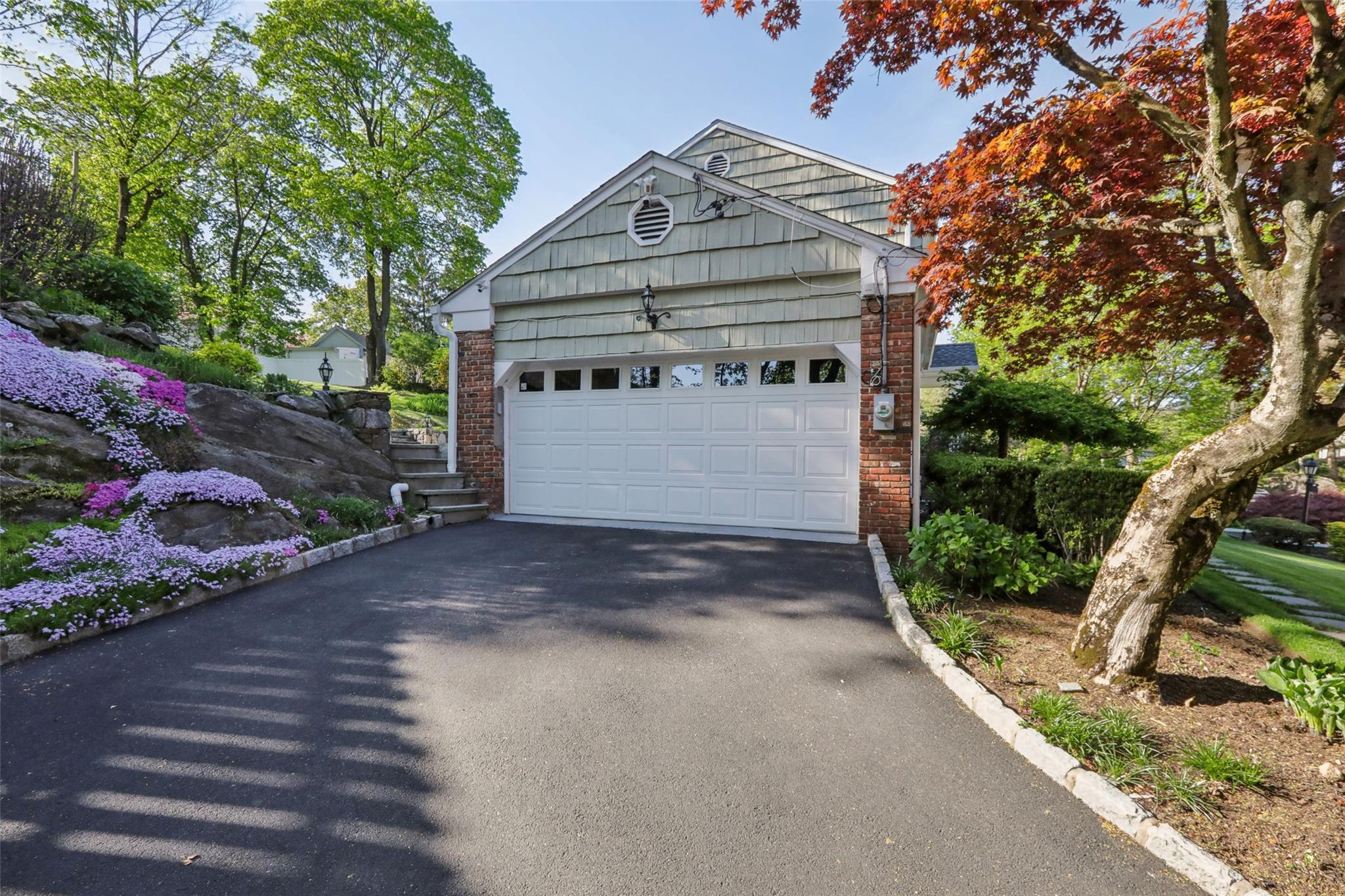 122 Oxford Road, New Rochelle, New York image 38