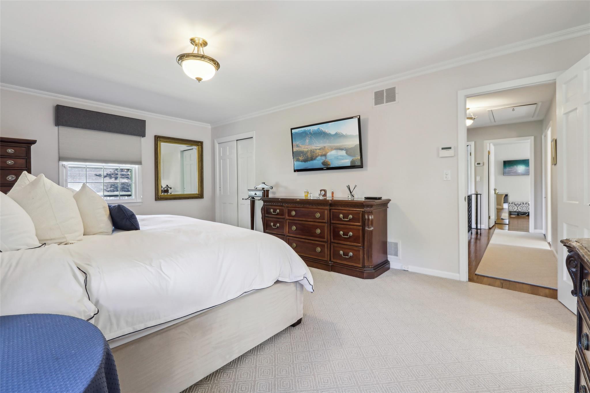122 Oxford Road, New Rochelle, New York image 20