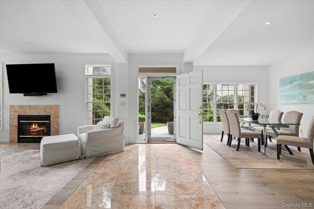 Photo of 138 Doral Greens Drive W, Rye Brook, NY 10573 (MLS # 1042878)