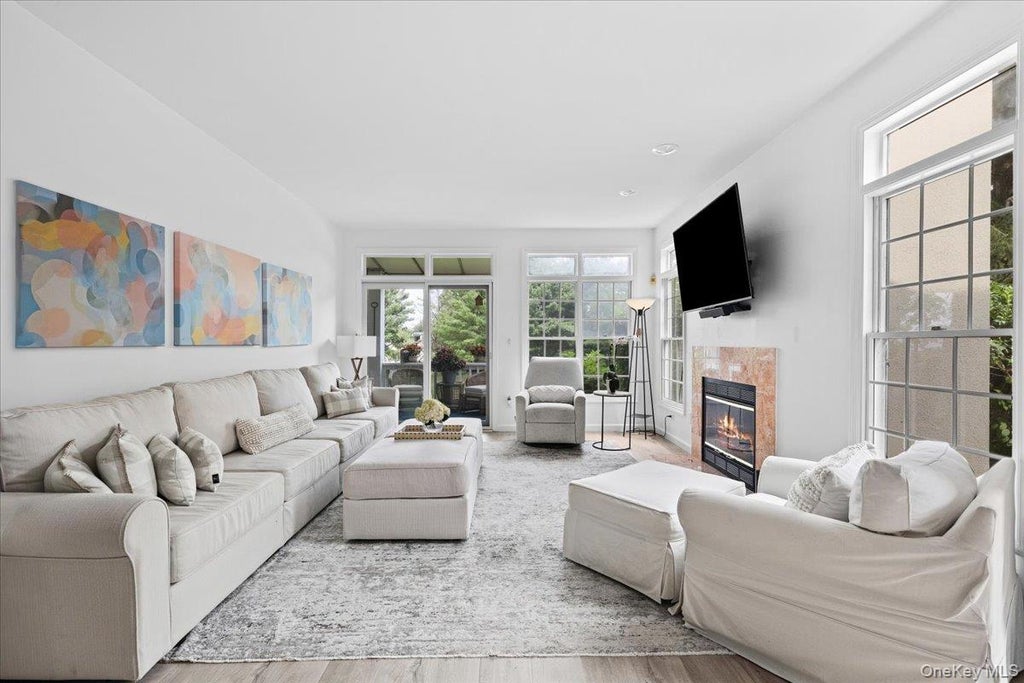Photo of 138 Doral Greens Drive W, Rye Brook, NY 10573 (MLS # 1042878)