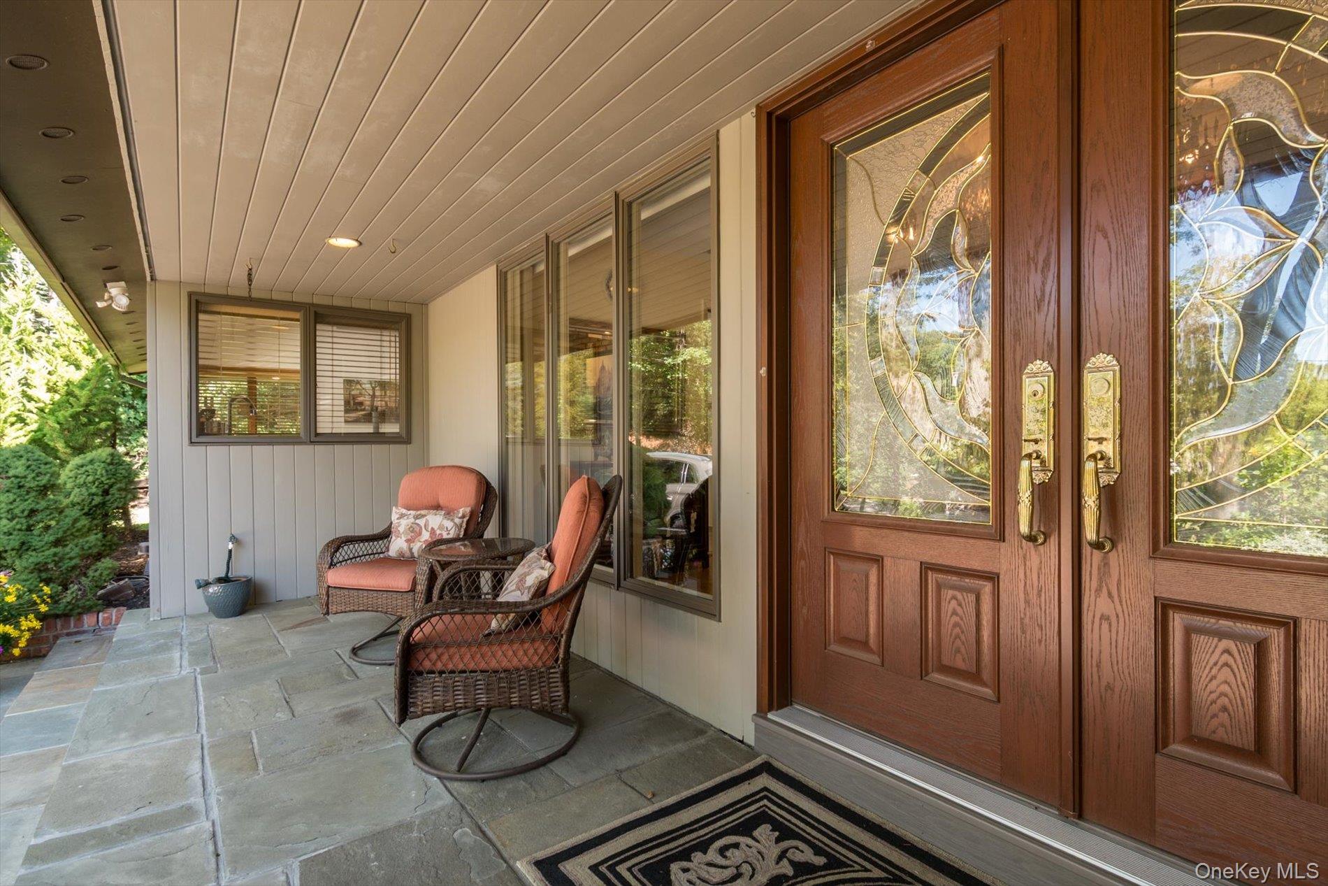 17 Treeview Drive