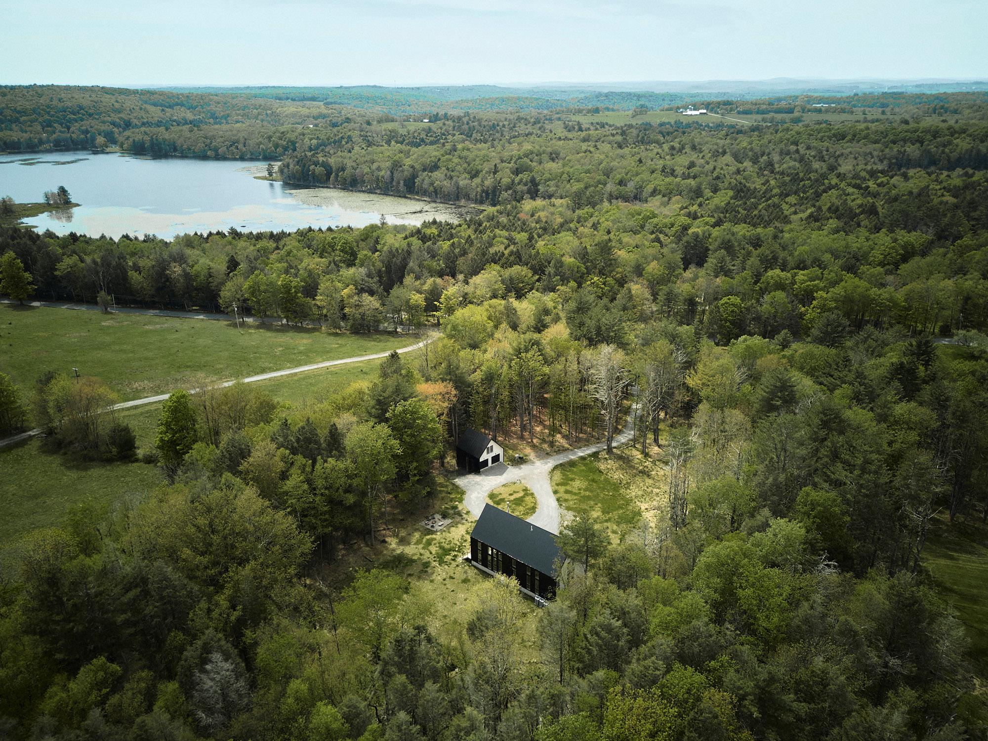 586 Perry Road, Bethel, New York image 40