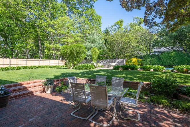 54 Wyoming Drive, Huntington Station, New York image 18