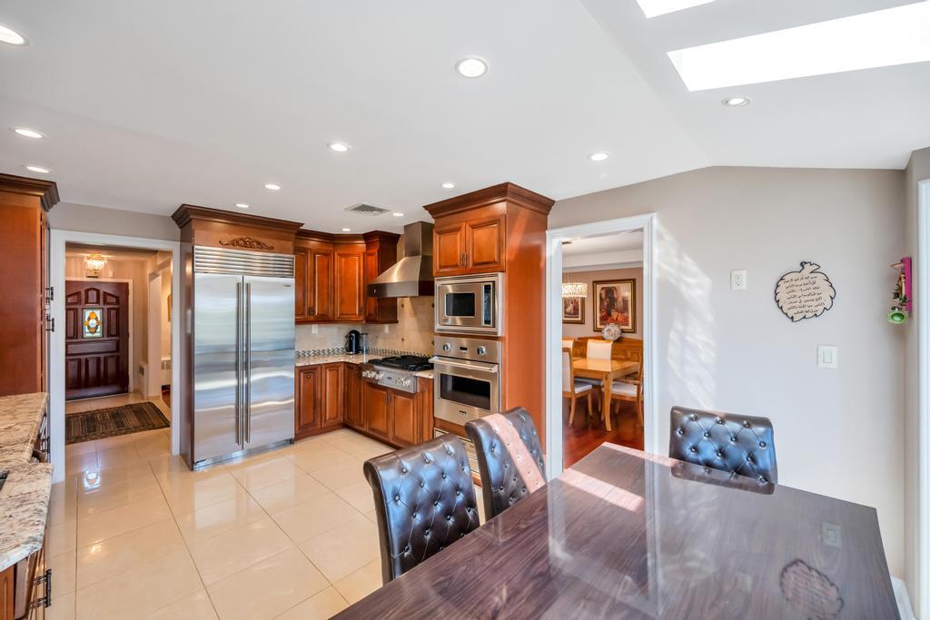 34 Duke Drive