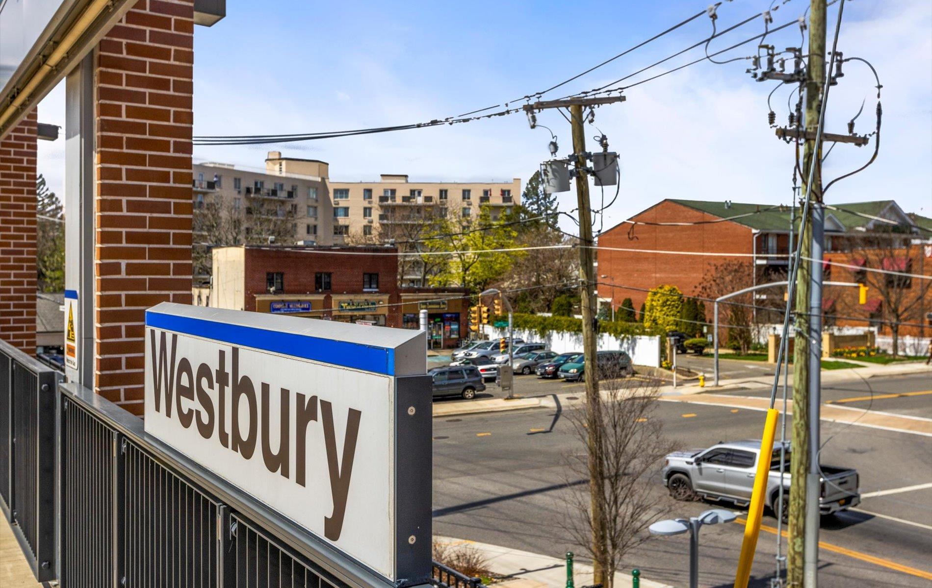 135 Post Avenue #5N, Westbury, New York image 24