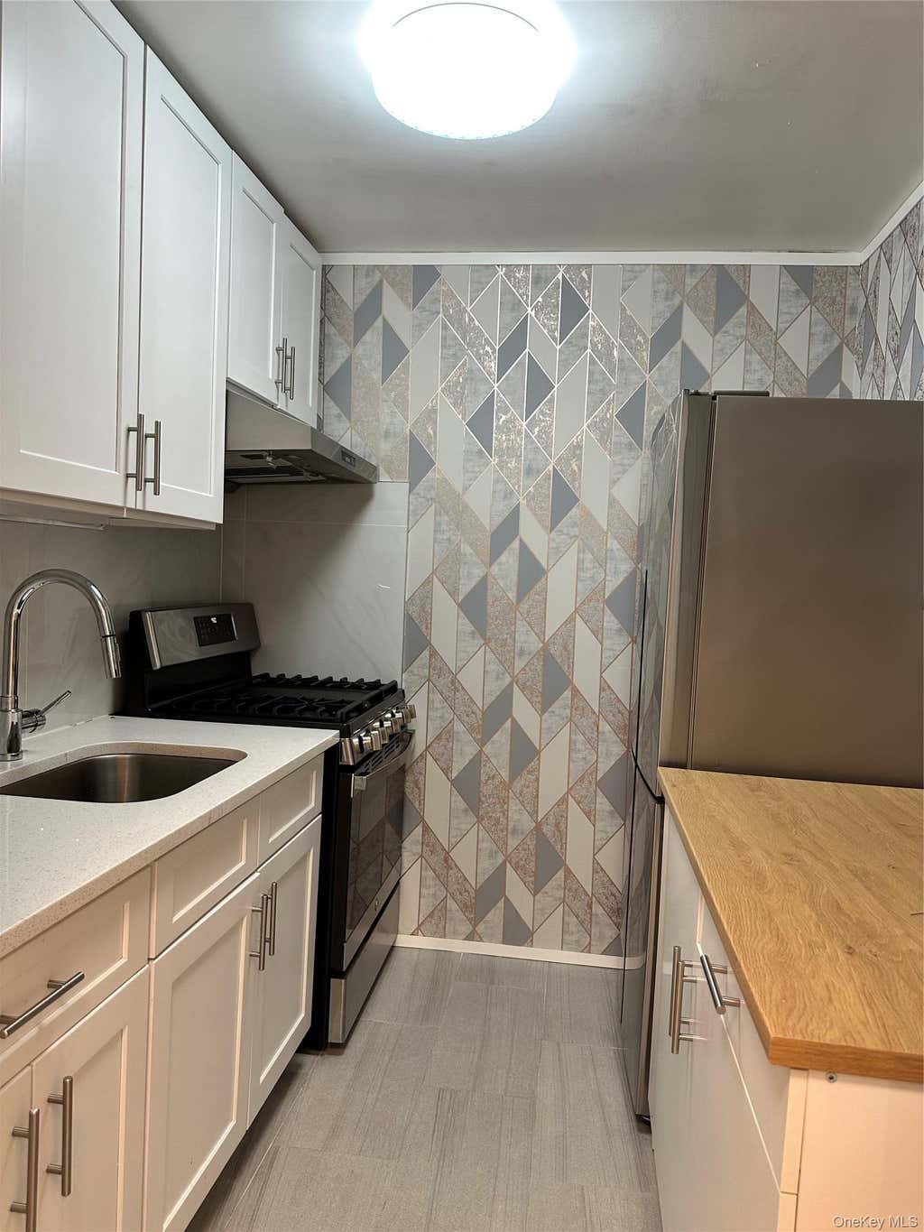 Photo of 43-43 Kissena Boulevard #509, Flushing, NY 11355 (MLS # 1021672)