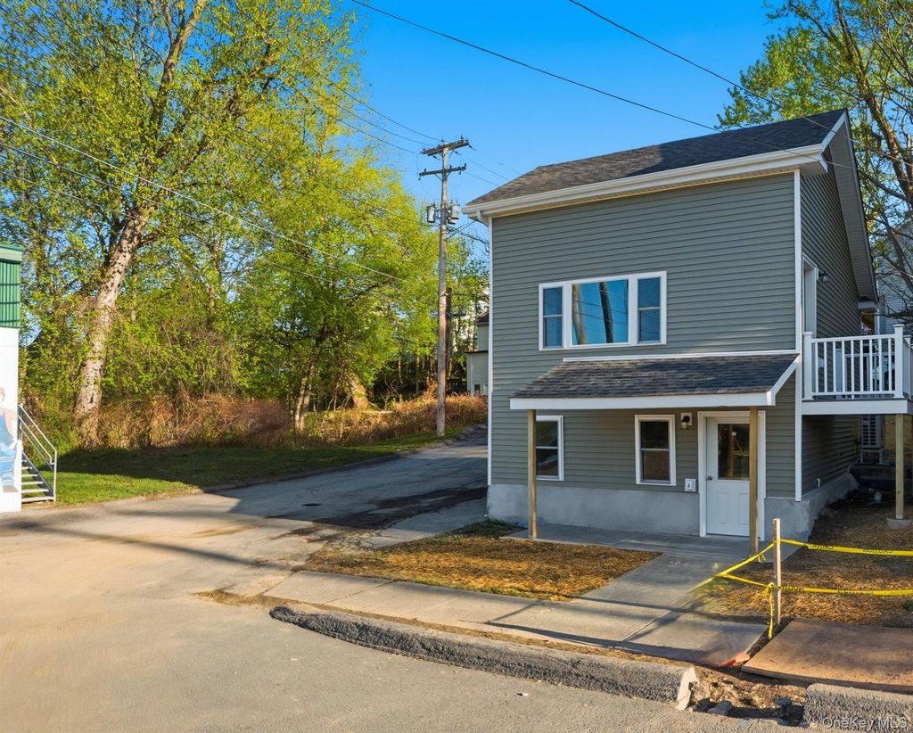 Photo of 116 Maple Street, Walden, NY 12586 (MLS # 988270)