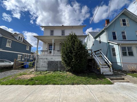 Homes For Sale - 8 Grant Street<br/> Middletown, NY 10940