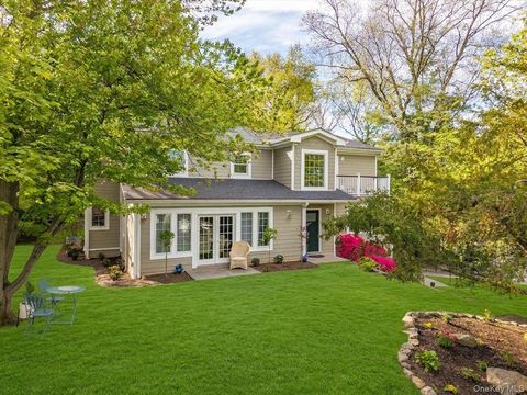199 Hickory Grove Drive E Larchmont NY 10538