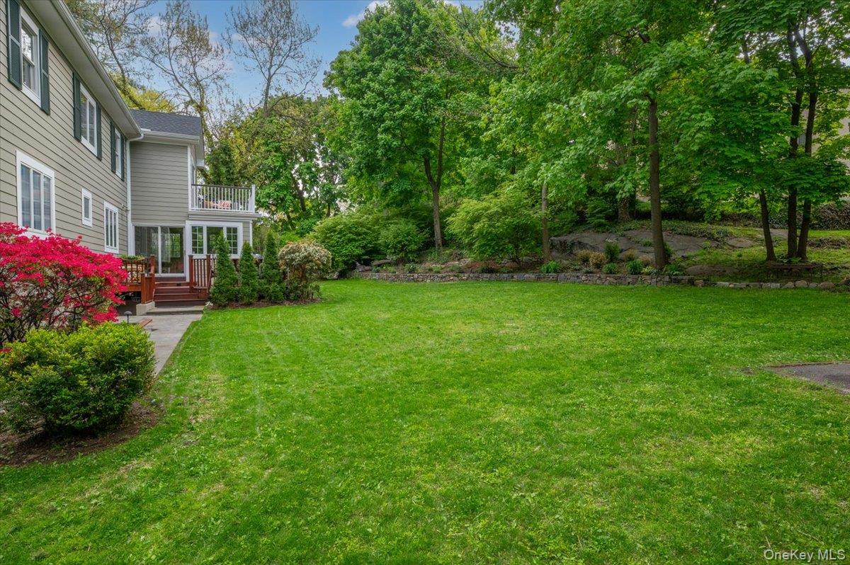 199 Hickory Grove Drive E