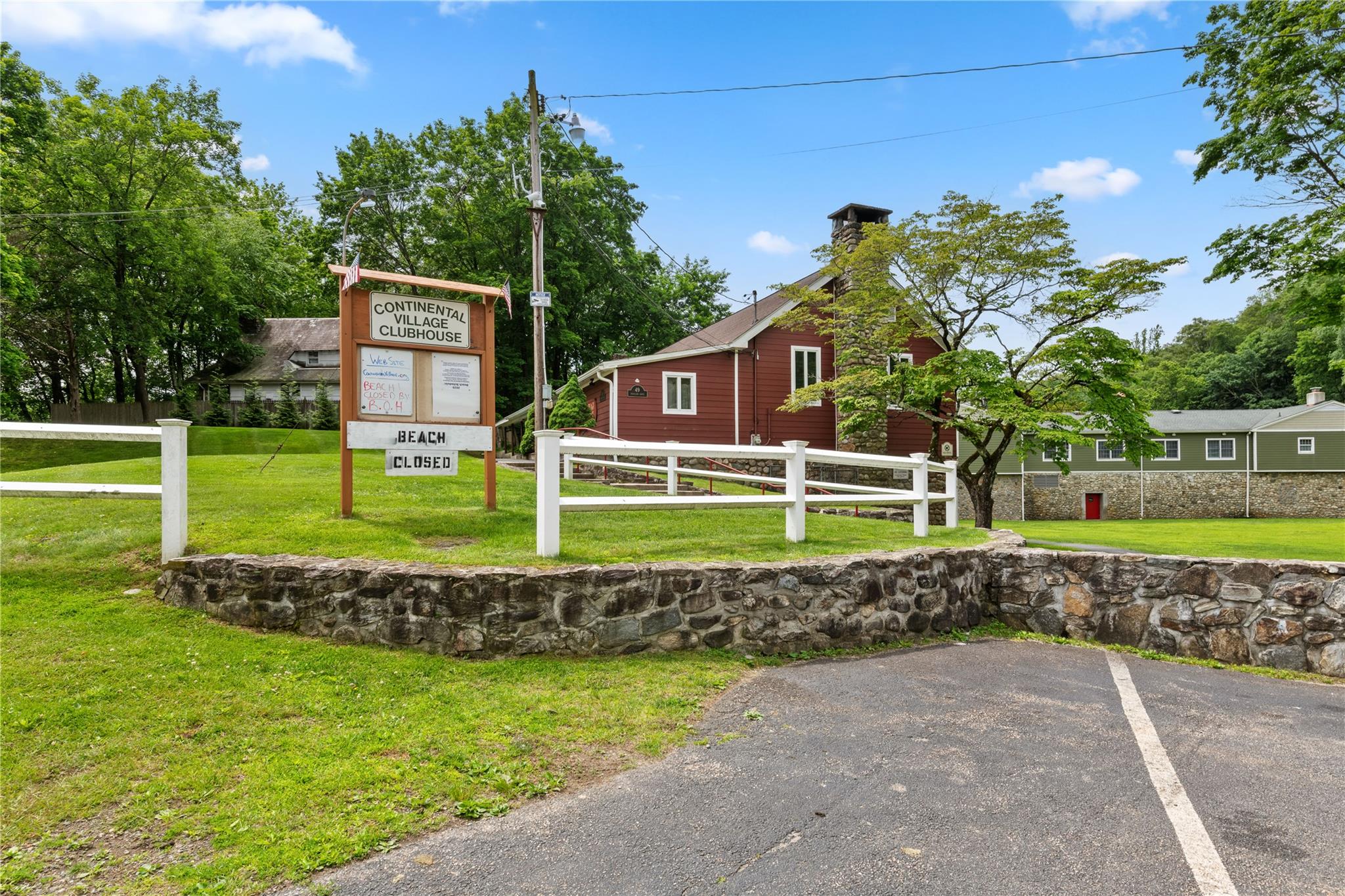 646 Sprout Brook Road, Putnam Valley, New York image 20