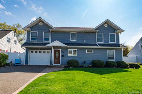 Homes For Sale - 69 Chimney Lane<br/> Levittown, NY 11756