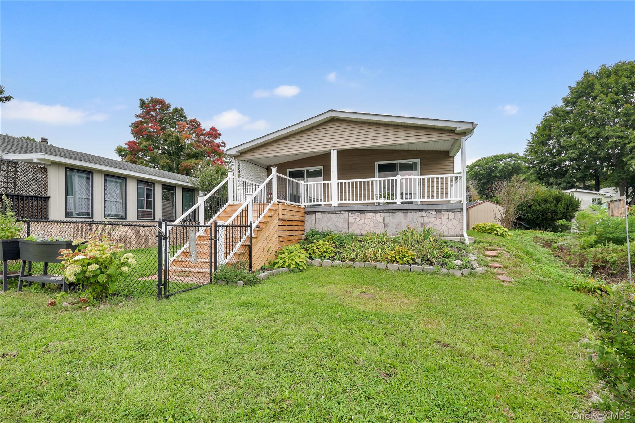 9 Rivercrest Road 15