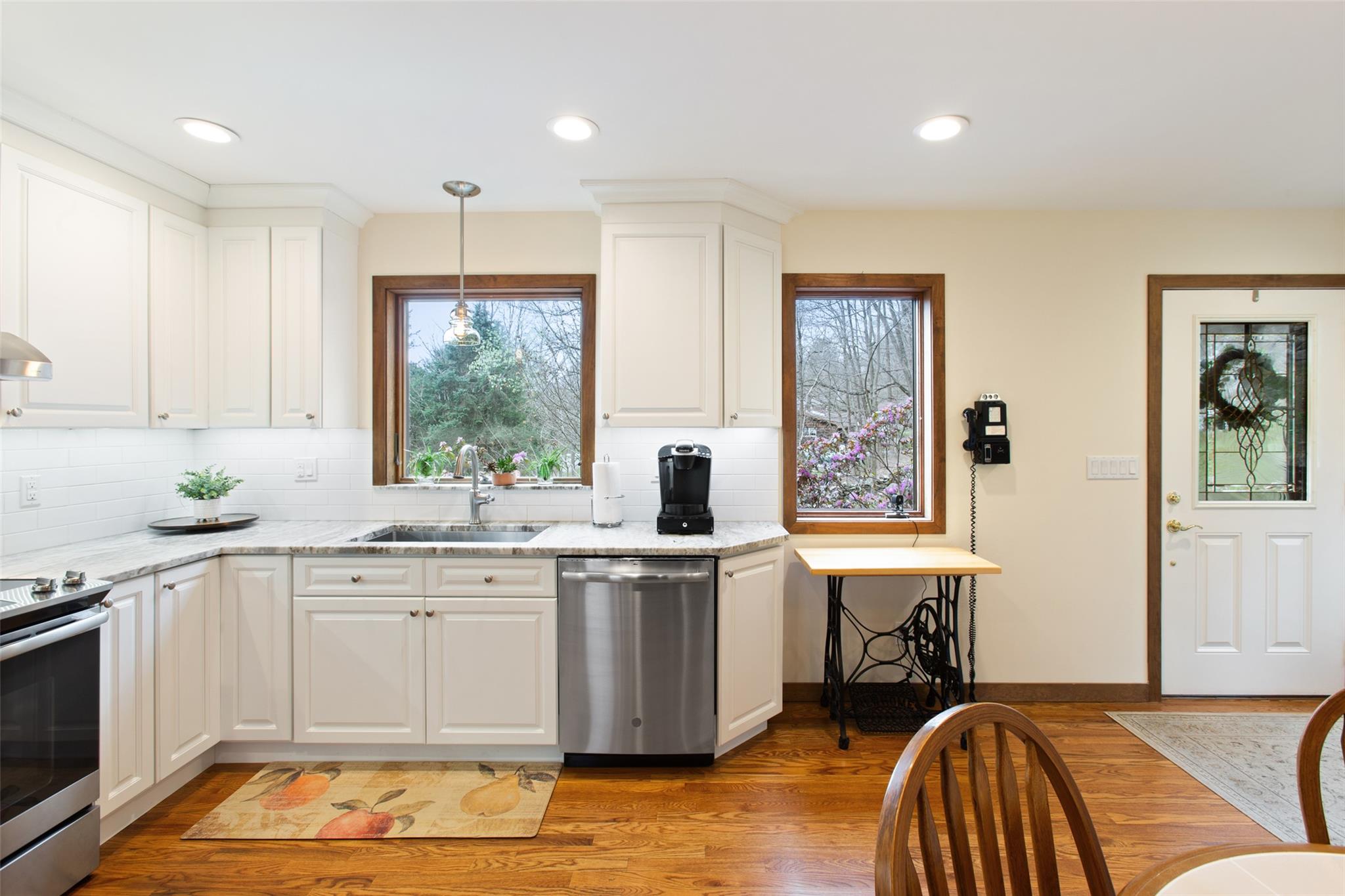 12 Muradon Road, Mahopac, New York image 5