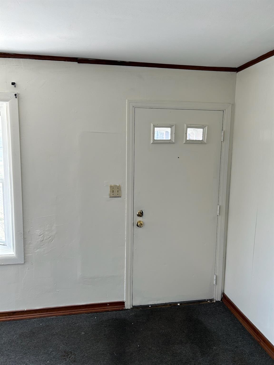 32 Penndale Drive, Amityville, New York image 4