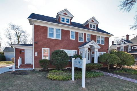 21 E Second Street Riverhead NY 11901