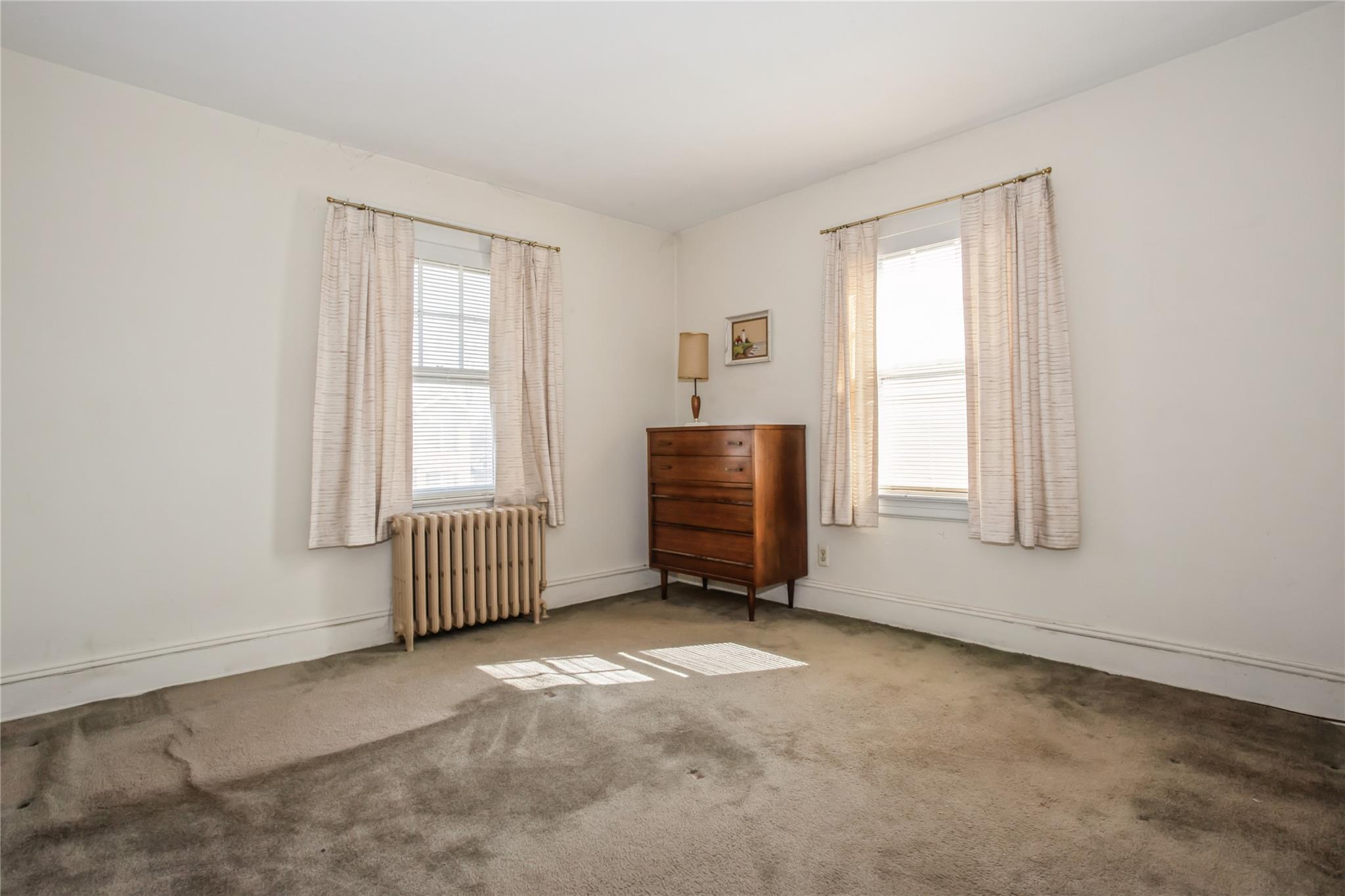 628 6th Avenue, New Hyde Park, New York image 17
