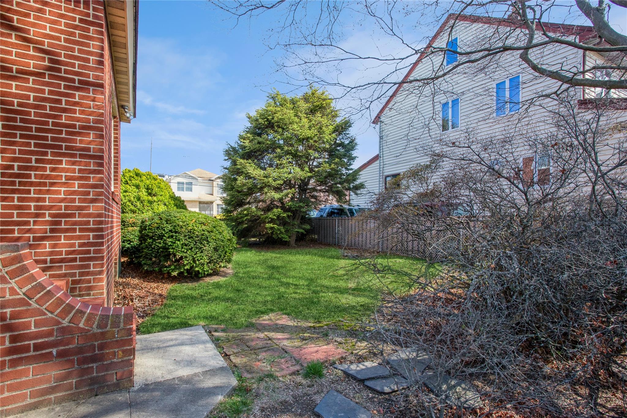 628 6th Avenue, New Hyde Park, New York image 21