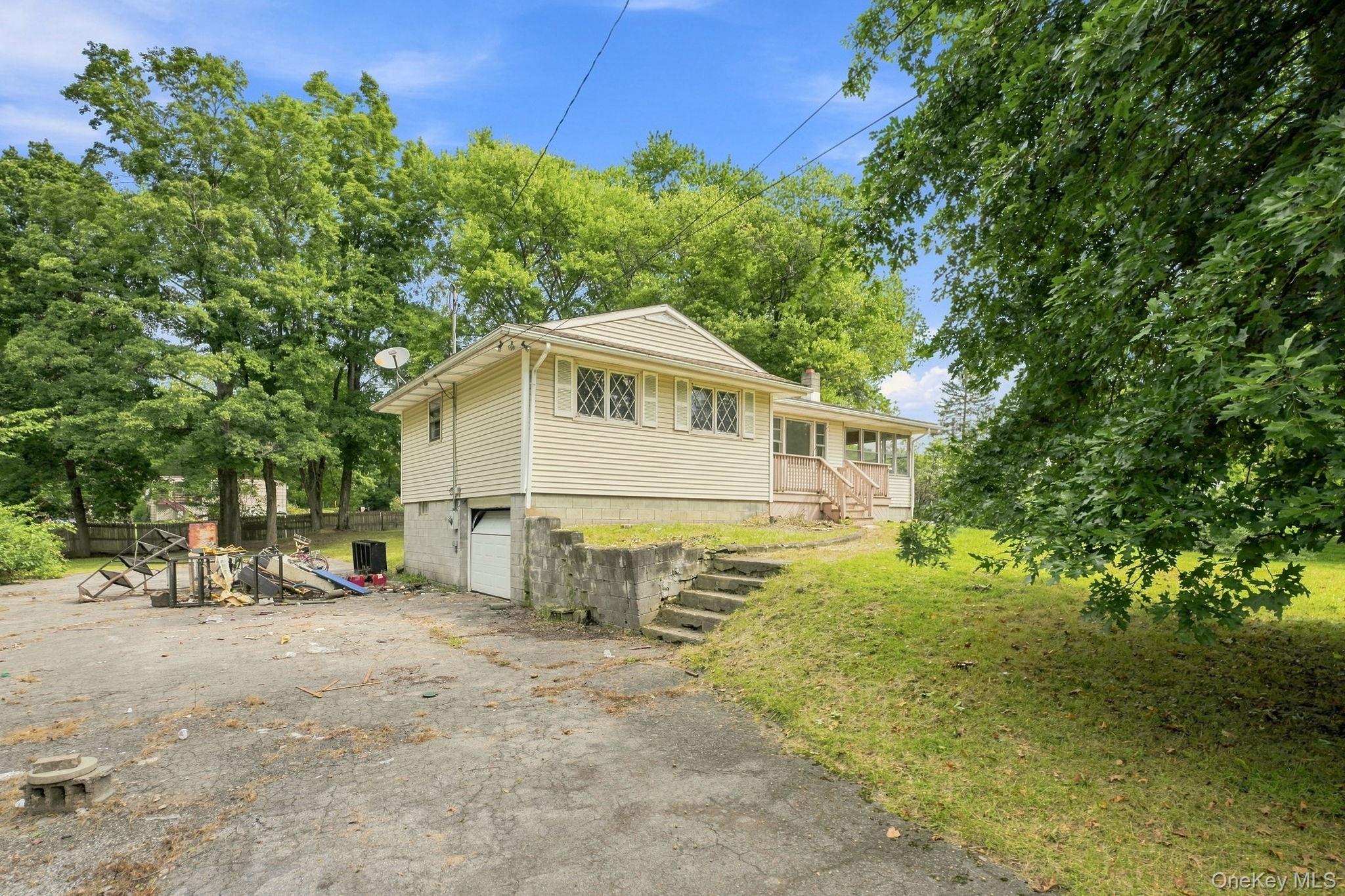 7 Roosevelt Road