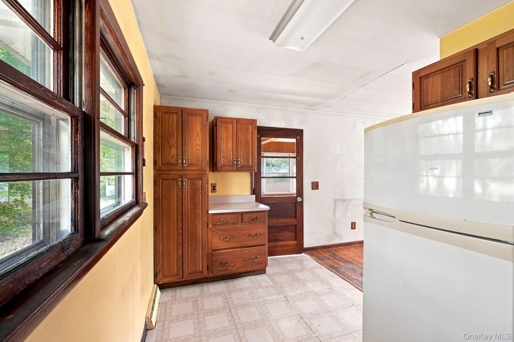7 Roosevelt Road