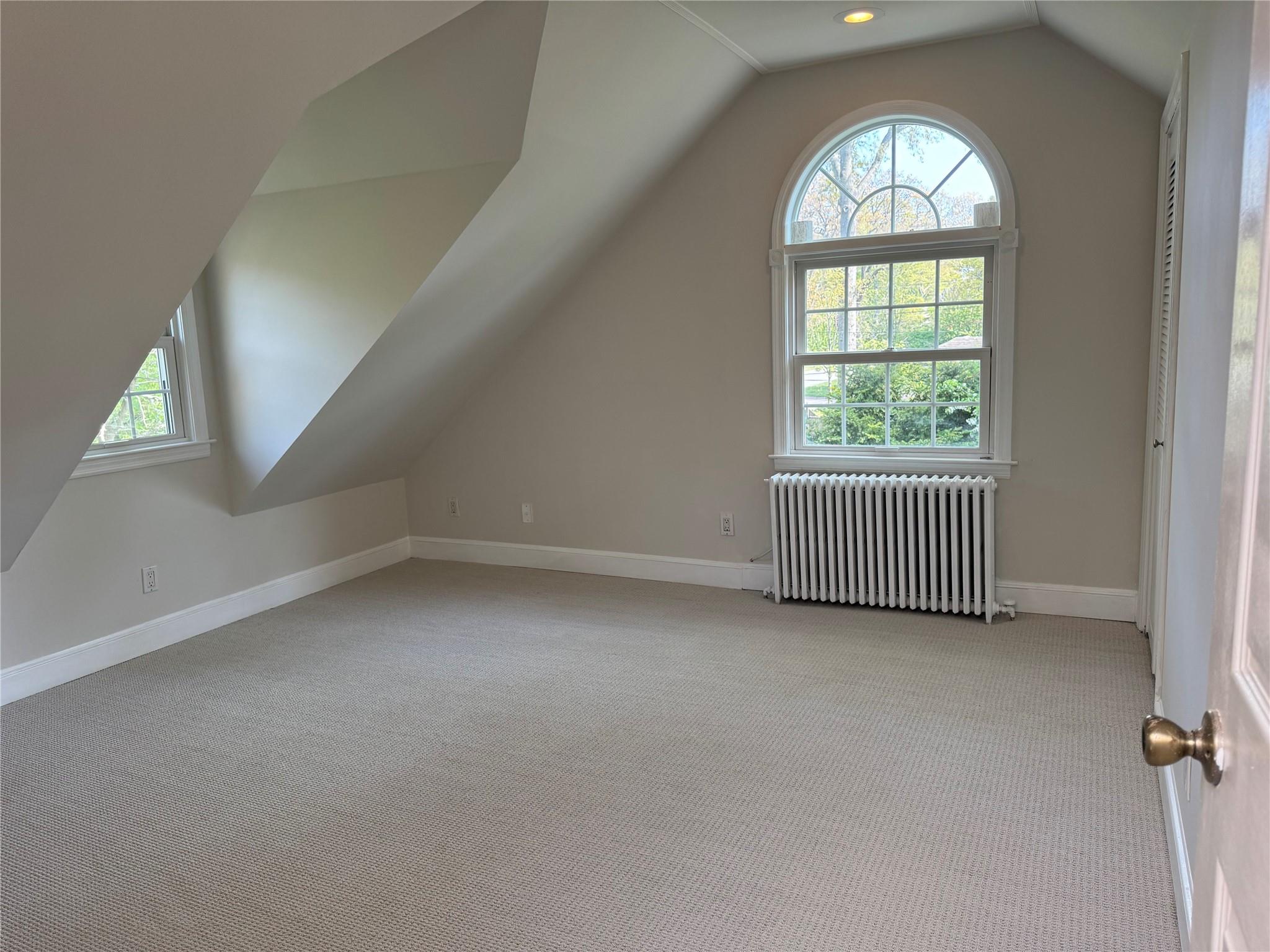 541 Peters Boulevard, Brightwaters, New York image 17