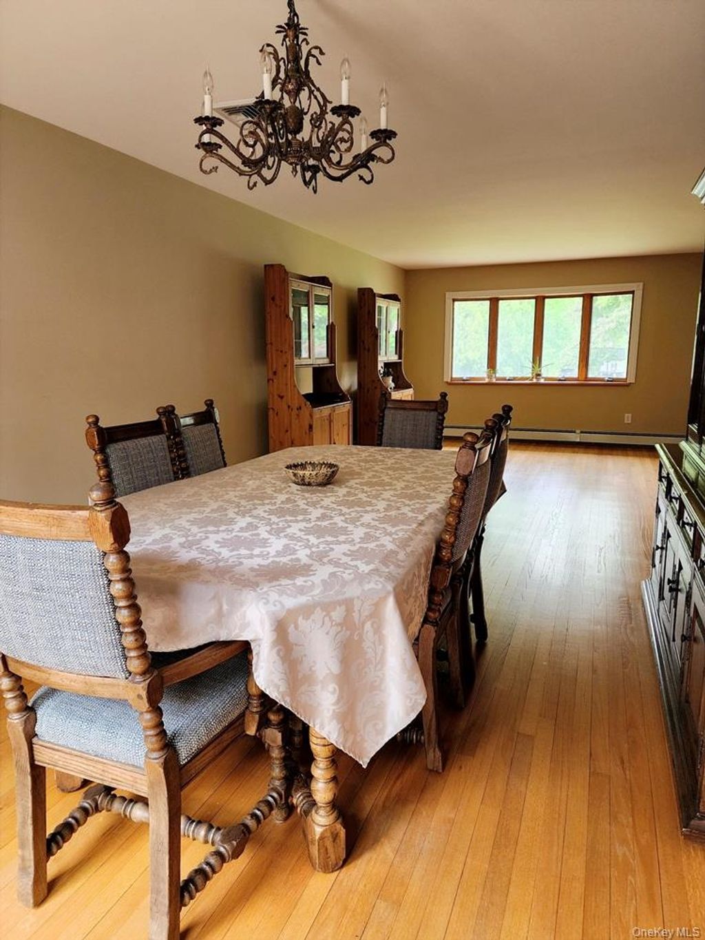 Photo of 46 Cortlandt Road, Mahopac, NY 10541 (MLS # 990644)