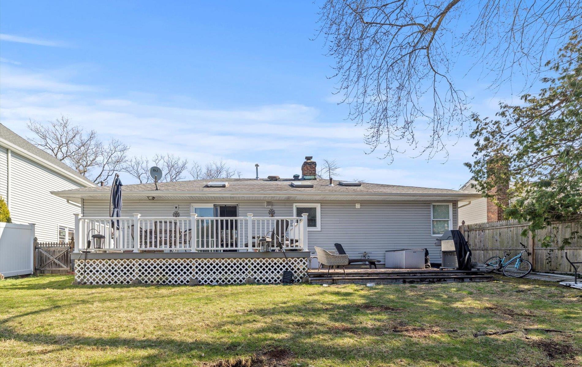 525 Allen Road, Woodmere, New York image 27
