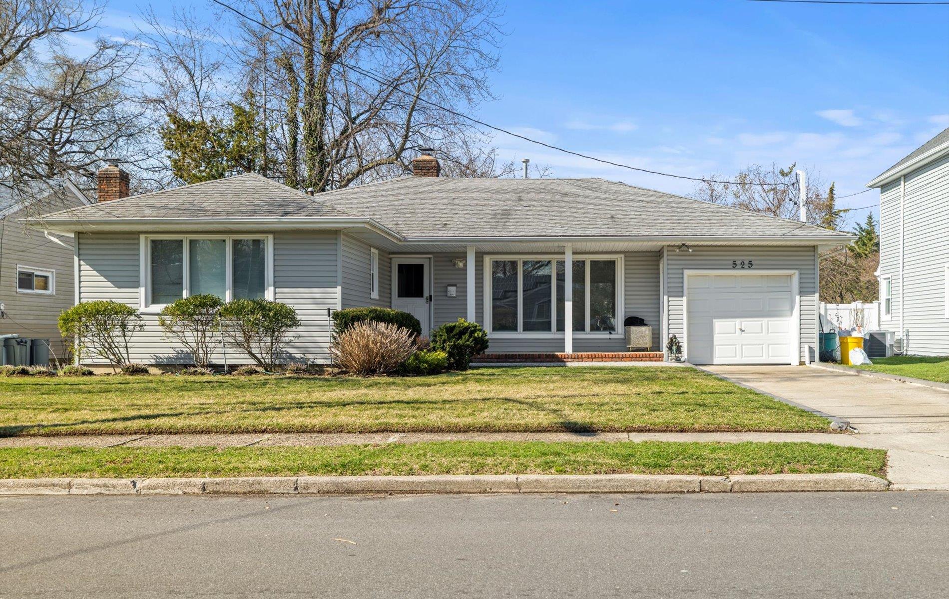 525 Allen Road, Woodmere, New York image 1