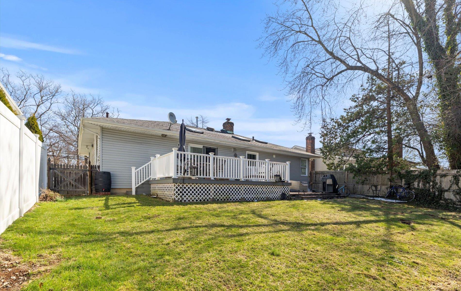 525 Allen Road, Woodmere, New York image 26