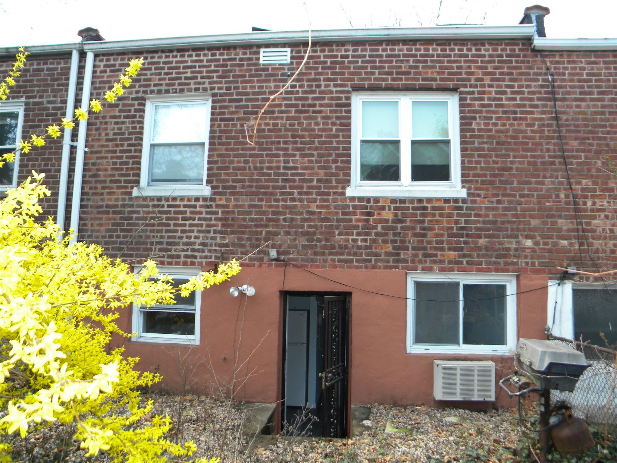 5931 163rd Street, Flushing, New York image 19