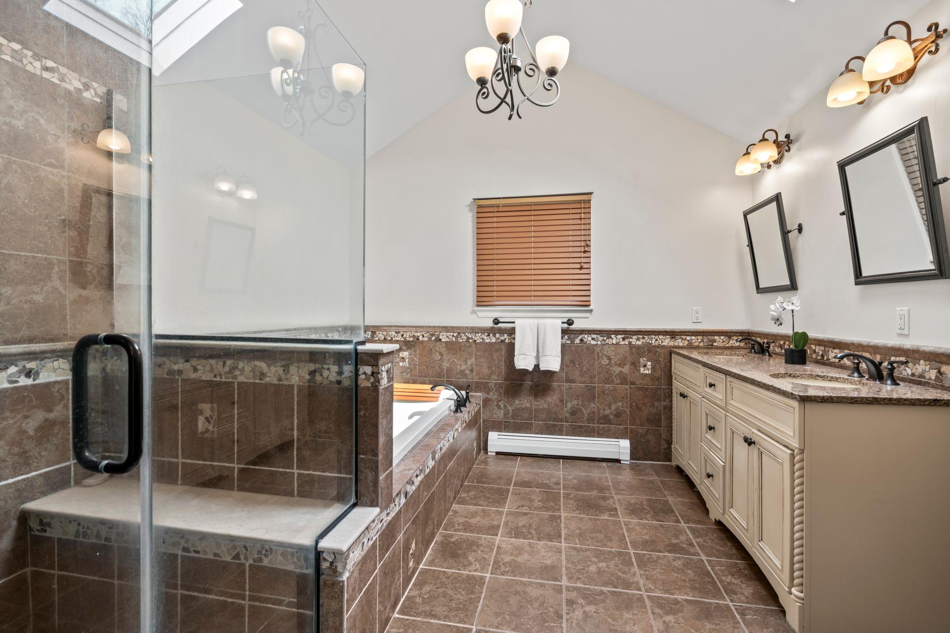 5 Tulip Lane, Port Washington, New York image 17