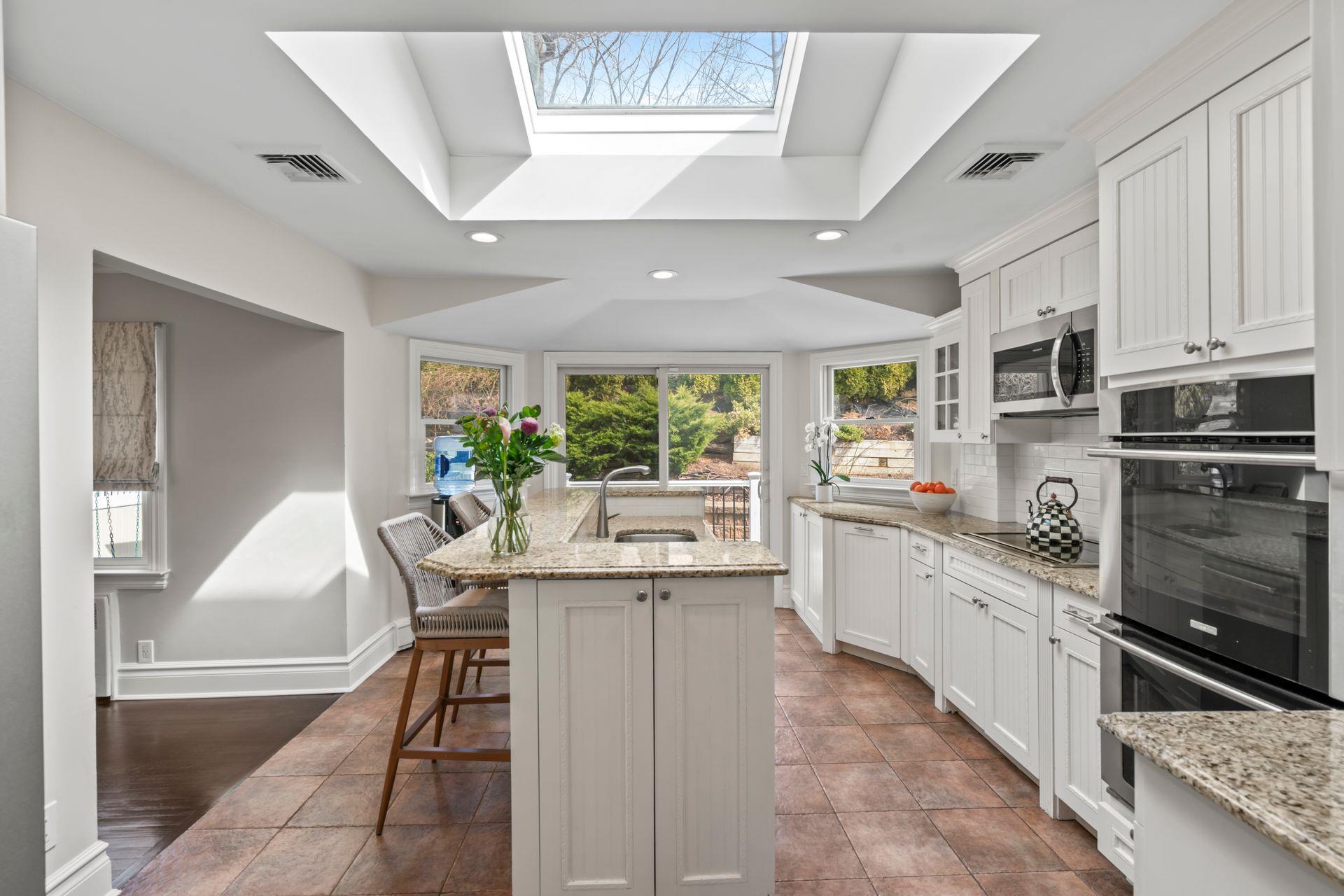 5 Tulip Lane, Port Washington, New York image 8