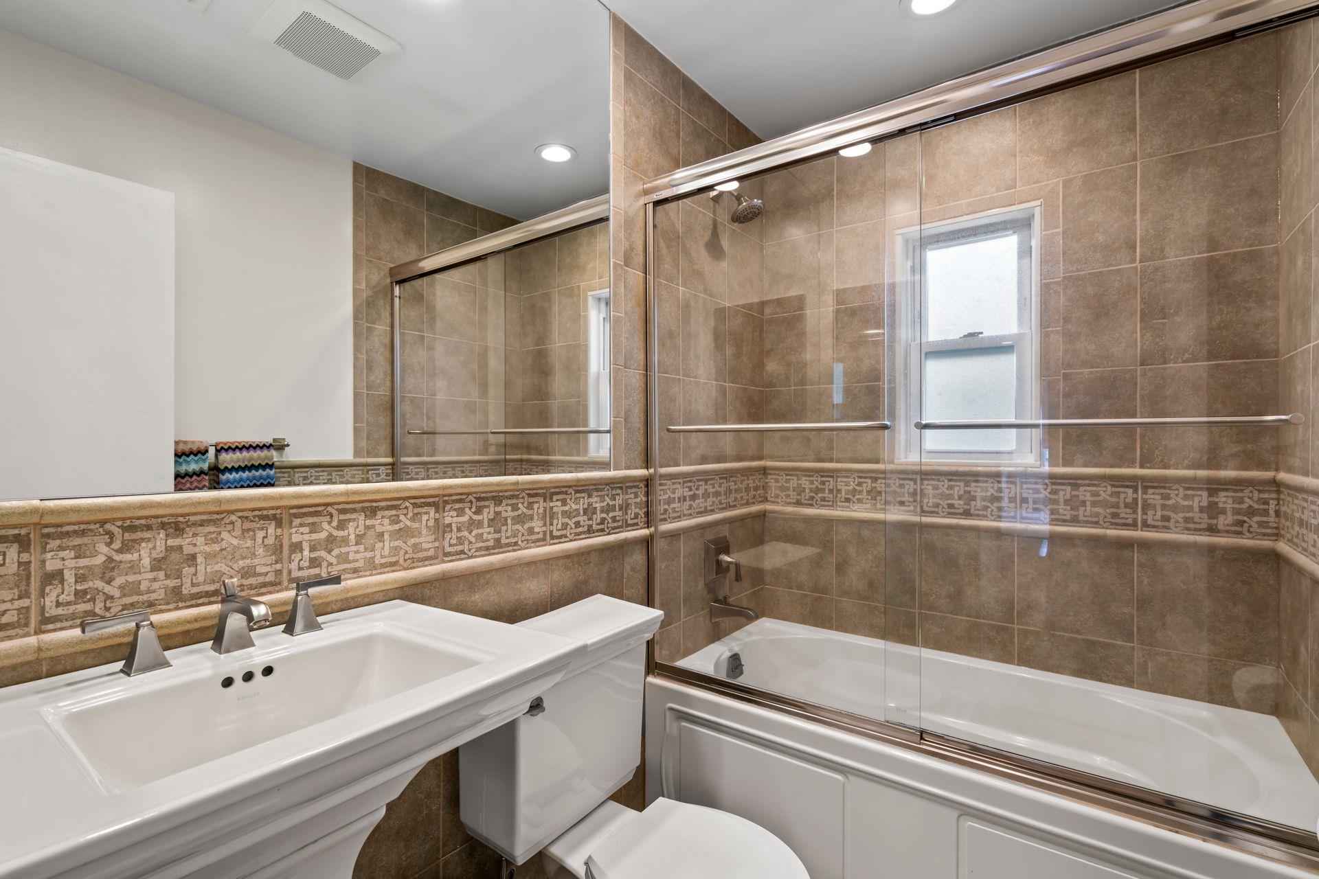 5 Tulip Lane, Port Washington, New York image 19