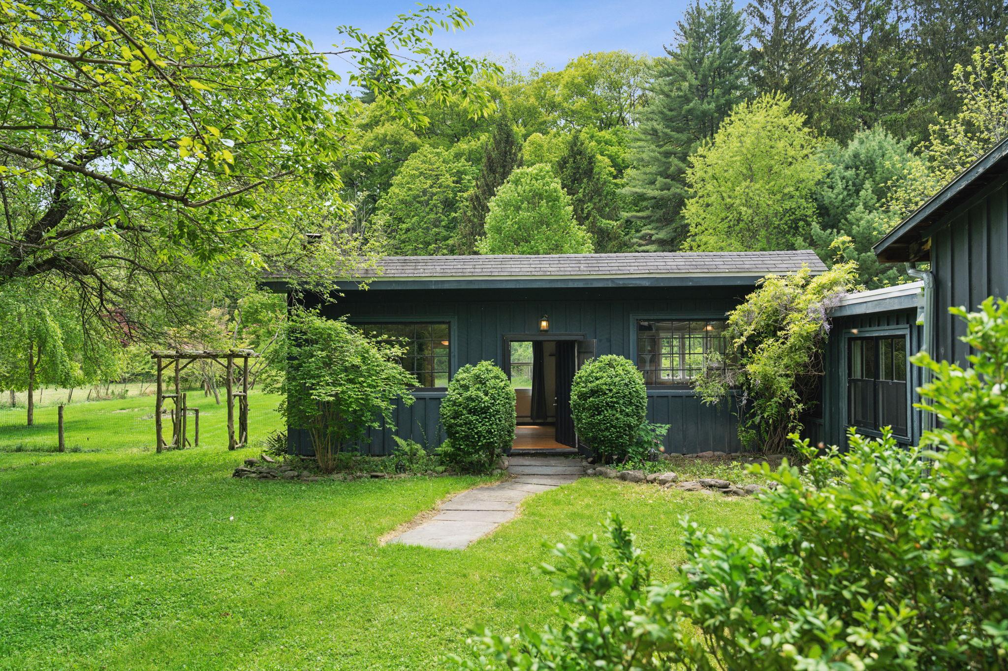 3207-3209 Route 212, Woodstock, New York image 33