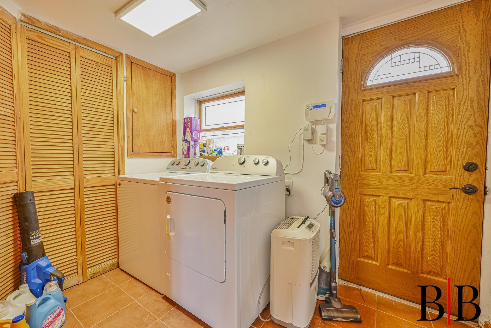 80 Whitman Drive, Brooklyn, New York image 28