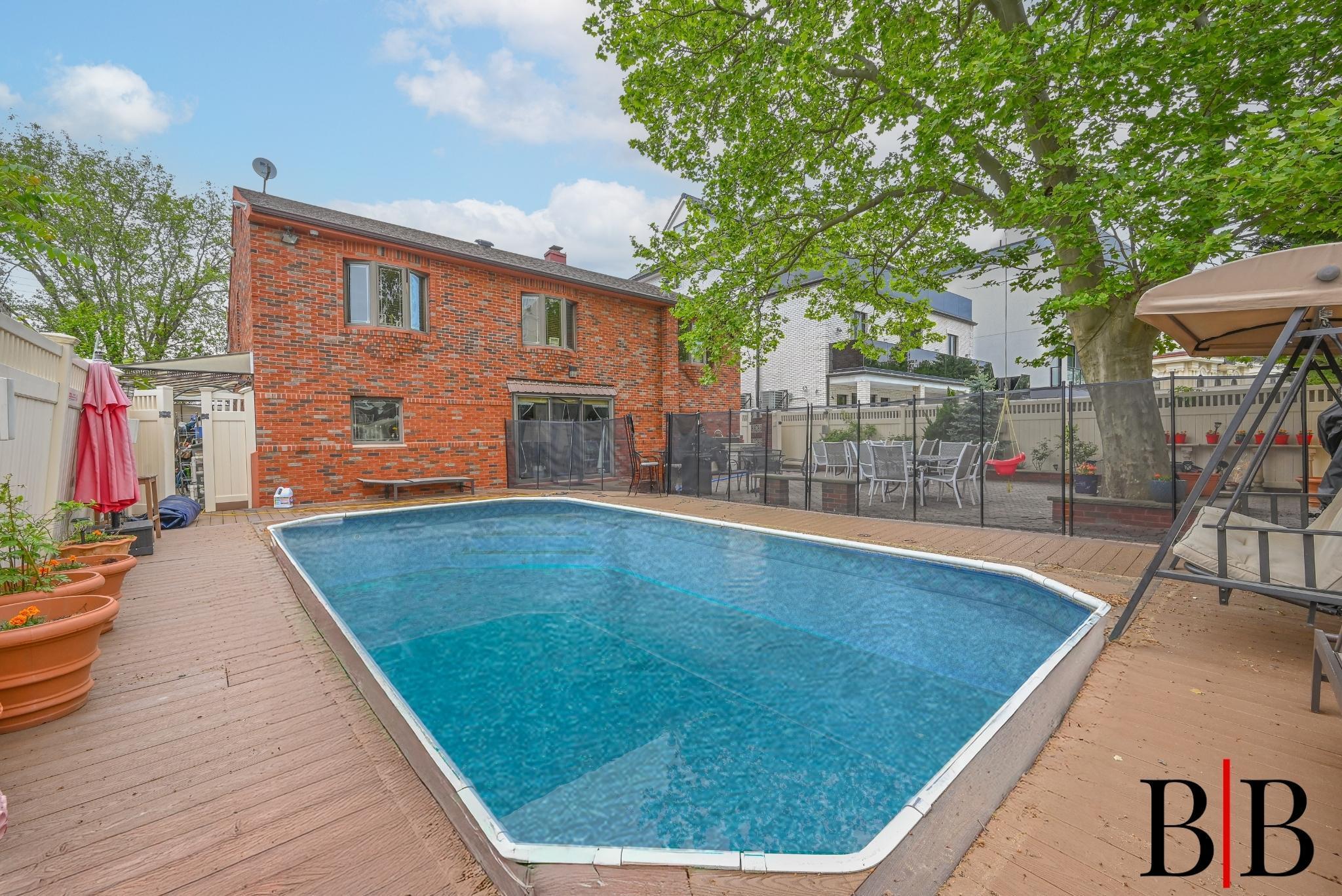 80 Whitman Drive, Brooklyn, New York image 33