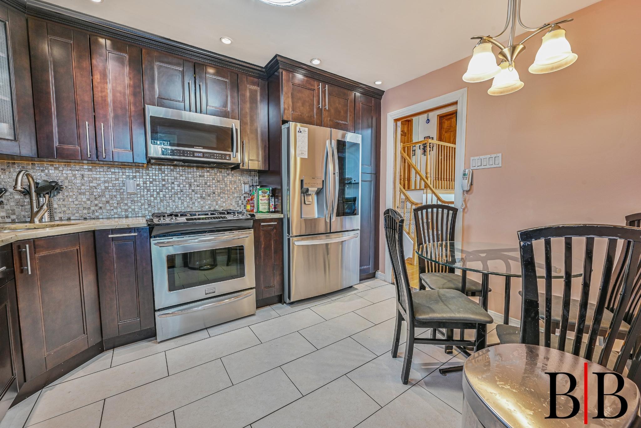 80 Whitman Drive, Brooklyn, New York image 12