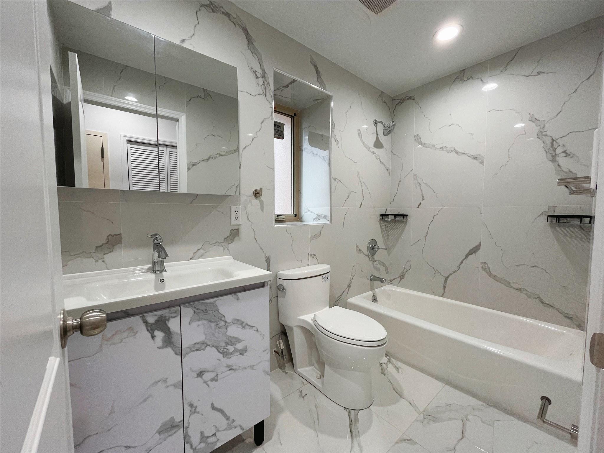 Rental Property at 58th St St, Woodside, Queens, NY - Bedrooms: 3 
Bathrooms: 2 
Rooms: 5  - $4,200 MO.