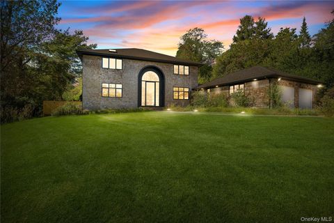 15 Atterbury Road Southampton NY 11968