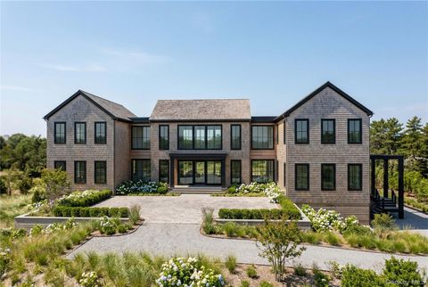 11 Pine Tree Lane Westhampton NY 11977