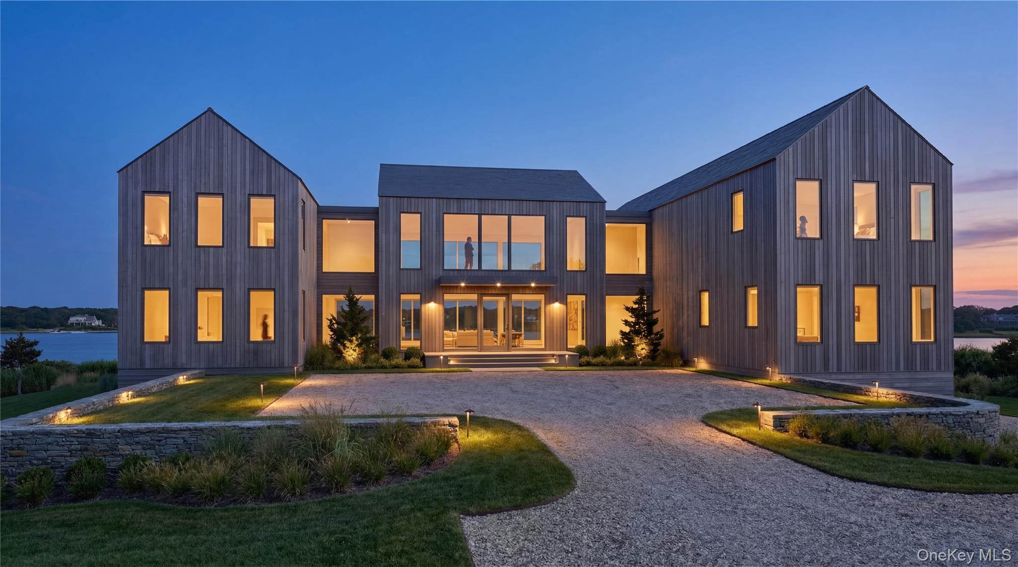 11 Pine Tree Lane