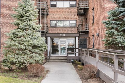 Homes For Sale - 73-11 Bell Boulevard #2C<br/> Oakland Gardens, NY 11364