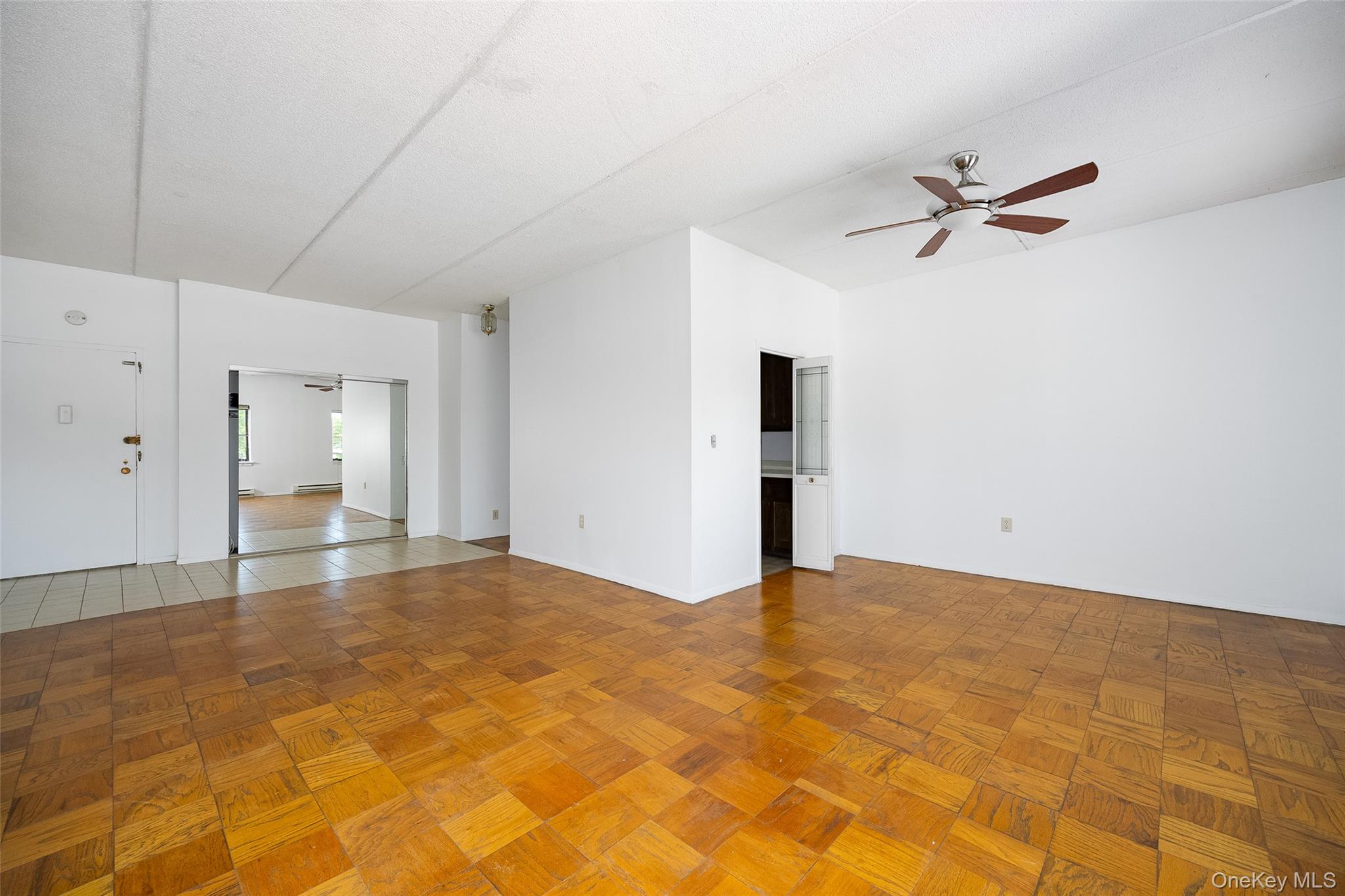 160 Academy Street 1E