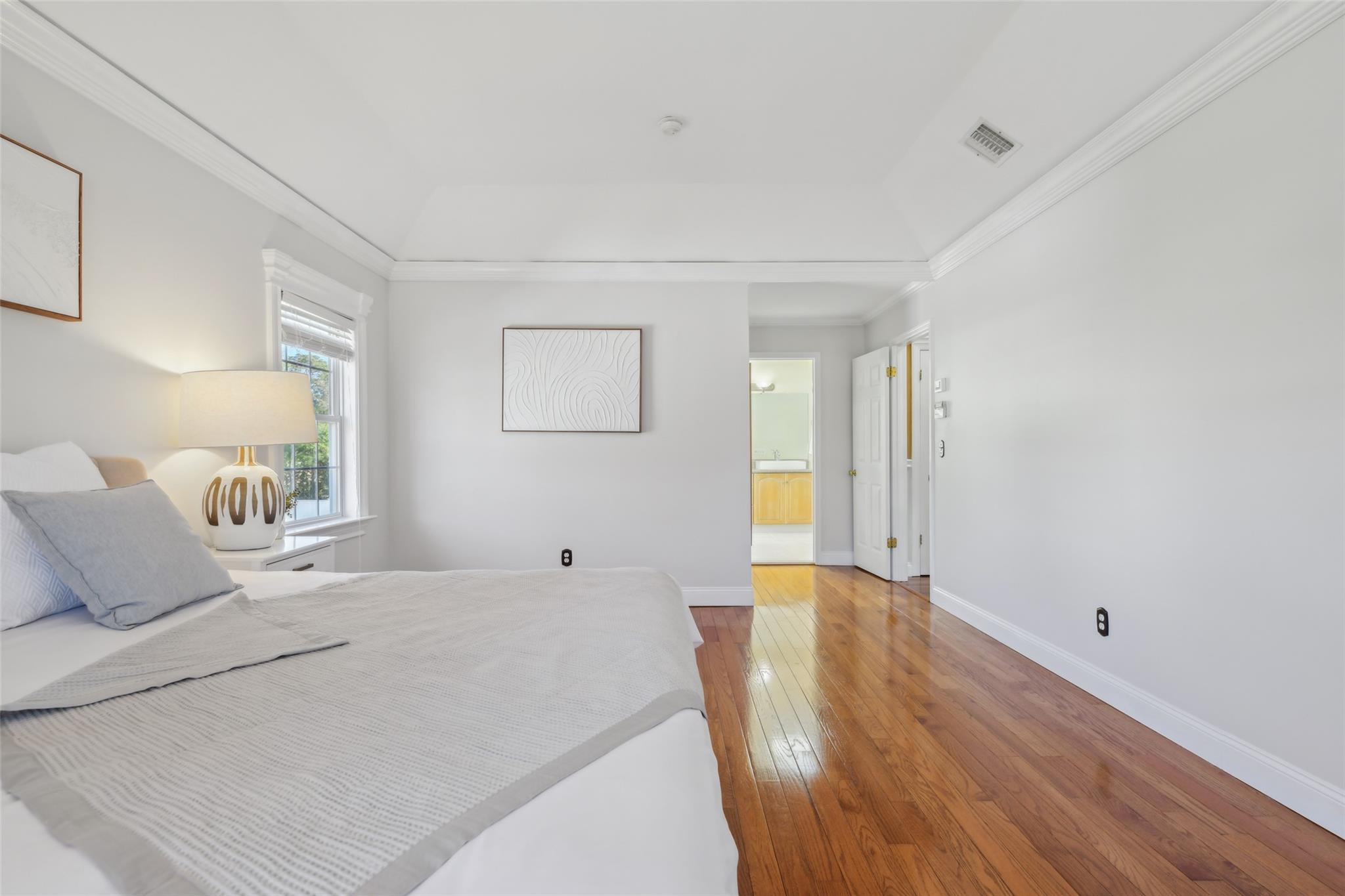 10 Pineland Court, Dix Hills, New York image 39
