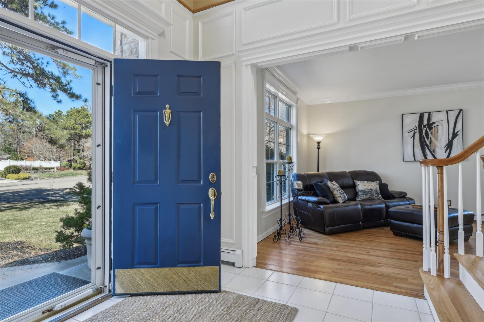 10 Pineland Court, Dix Hills, New York image 4