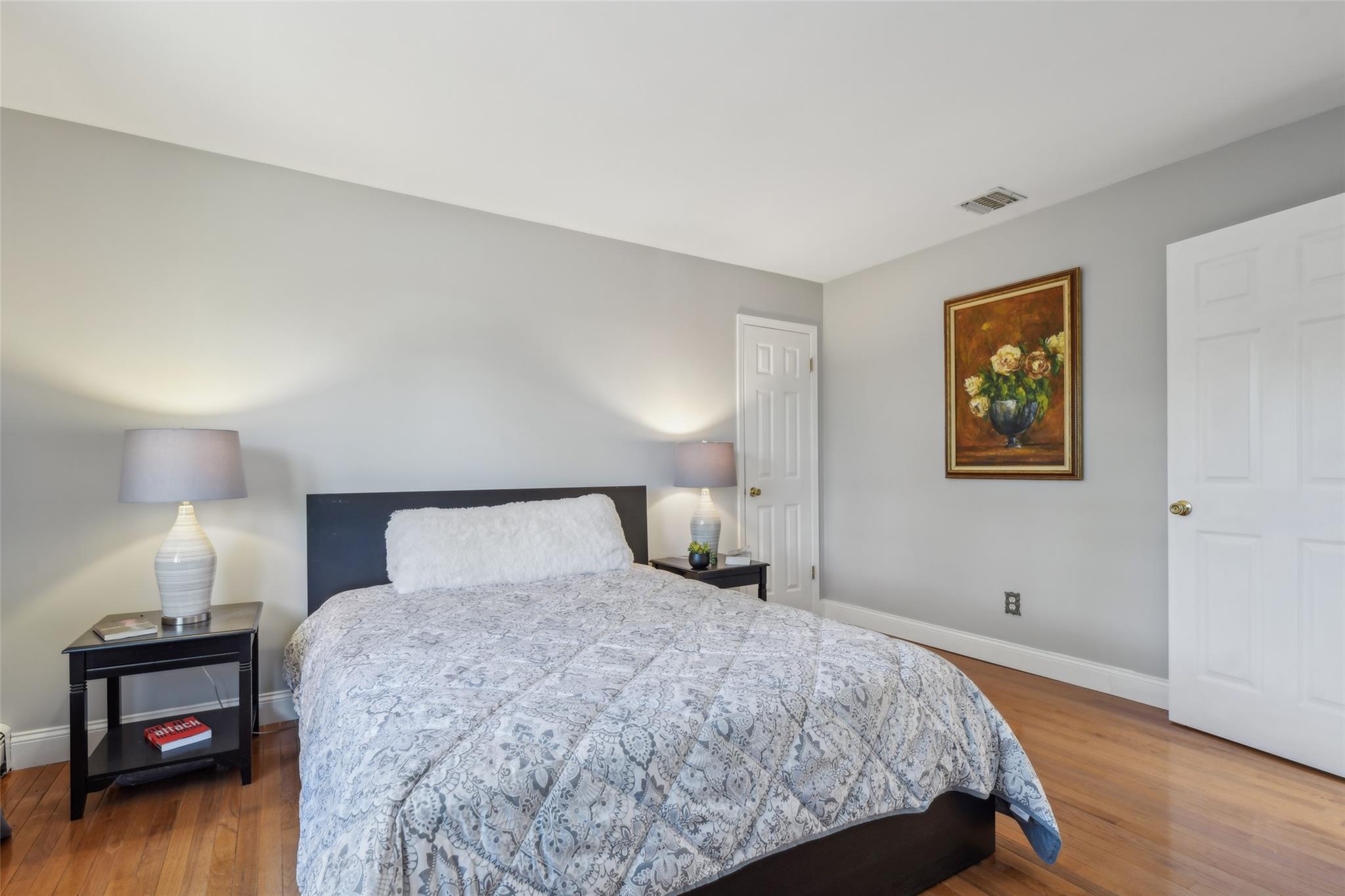 10 Pineland Court, Dix Hills, New York image 38